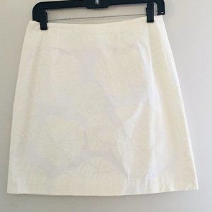 Lilly Pulitzer White/ Cream Floral Skirt Size 4